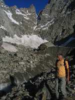 Papa devant le Fifre et le Col des Avalanches